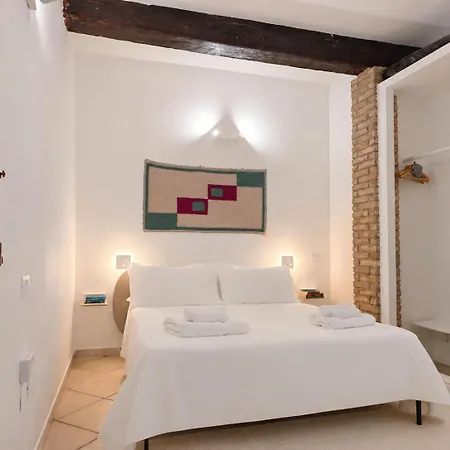 Piccola Dimora In Palazzo Cadello Rossi Cagliari