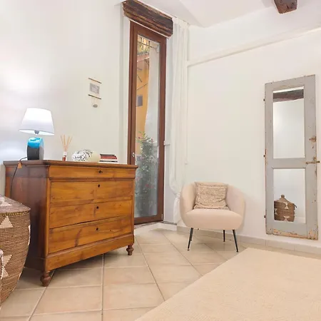아파트 Piccola Dimora In Palazzo Cadello Rossi 칼리아리