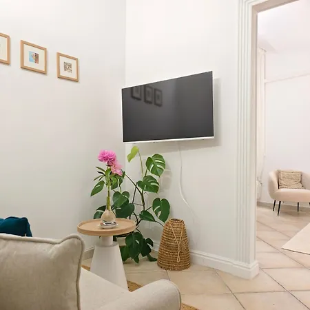 Apartment Piccola Dimora In Palazzo Cadello Rossi