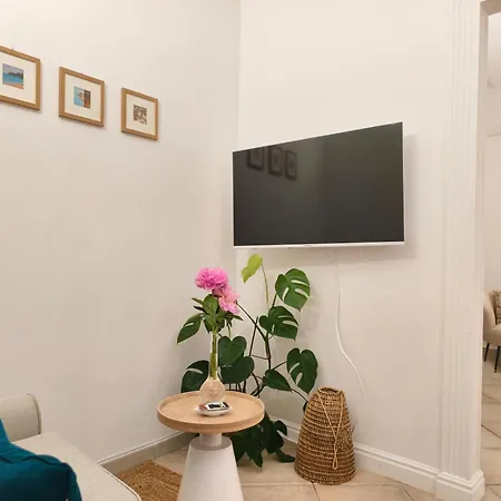 Apartment Piccola Dimora In Palazzo Cadello Rossi